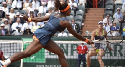 Sharapova e Serena Williams, AFP Sharapova e Serena Williams, AFP