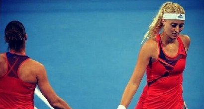 Pennetta e Mladenovic, foto Twitter Pennetta e Mladenovic, foto Twitter