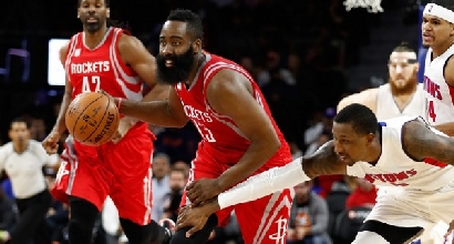 Nba: Harden da applausi, Okc e Cavs in tilt