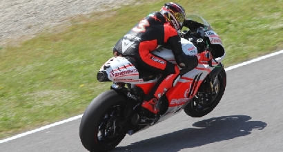 Mugello, Biaggi-Ducati: 30 giri nel test con la MotoGP Mugello, Biaggi-Ducati: 30 giri nel test con la MotoGP