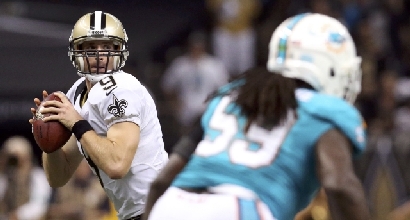 Nfl: Brees trascina i Saints, Miami ko Nfl: Brees trascina i Saints, Miami ko