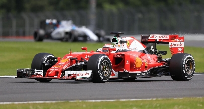F1, test Silverstone: Raikkonen davanti a tutti