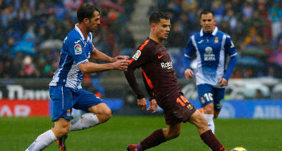Liga: pari tra Espanyol e Barcellona, l'Atletico batte il Valencia e accorcia in classifica