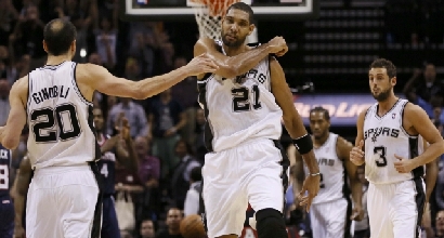 Nba: gli Spurs vincono in volata, per Belinelli 13 punti Nba: gli Spurs vincono in volata, per Belinelli 13 punti