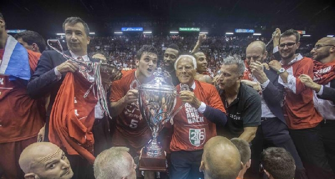 Basket: Milano torna campione, il digiuno è finito Basket: Milano torna campione, il digiuno è finito