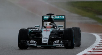 F1, pole a tavolino per Rosberg