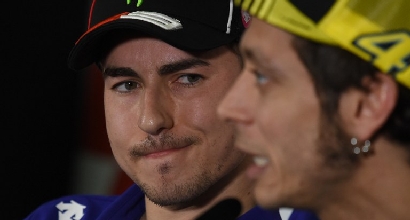 MotoGP, la Yamaha isola Rossi e Lorenzo