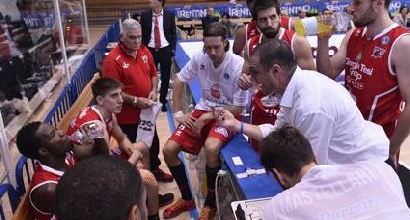 Basket, Serie A: colpi esterni di Pistoia e Avellino