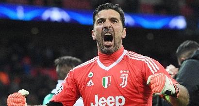 Buffon: "Andrò avanti finché avrò voglia di soffrire"