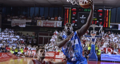 foto dinamobasket.com