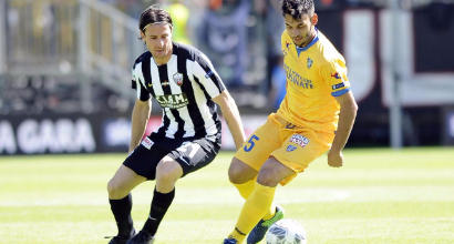 Serie B: Frosinone raggiunto al 95', cade il Benevento
