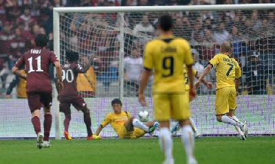 Il gol di Oduamadi, Lapresse Il gol di Oduamadi, Lapresse