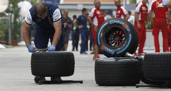 F1, Pirelli resta fornitore fino al 2019