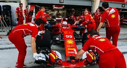 F1, test Bahrain: Hamilton il più veloce, Giovinazzi vola sulla Ferrari