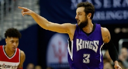 Nba: Nowitzki trascina i Mavericks, i Kings ripartono