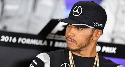 F1, Hamilton: "Rosberg? Tra noi nessun ordine di scuderia"