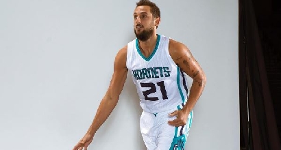 Nba, preseason: Cavs senza stelle, gloria Hawks