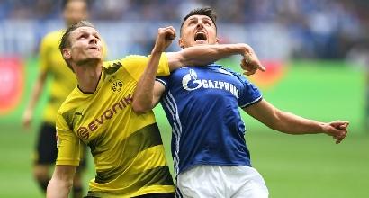 Bundesliga: lo Schalke batte il Dortmund e blinda il secondo posto