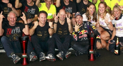 La festa del team Red Bull (Reuters) La festa del team Red Bull (Reuters)