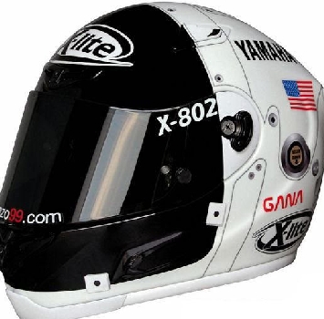 MotoGP, Lorenzo tradito dal casco: ora medita il cambio