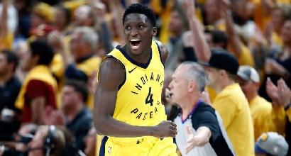 Basket Nba: Indiana-Cleveland 121-87, a LeBron James servirà gara-7