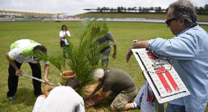 Simoncelli (Twitter) Simoncelli (Twitter)