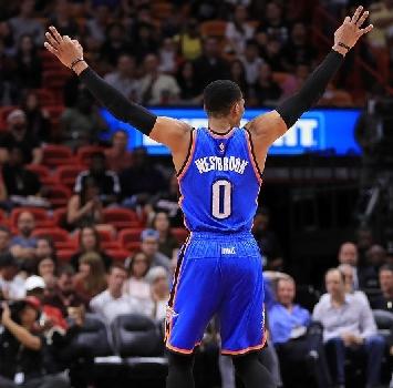 NBA: Westbrook e Harden di un altro pianeta