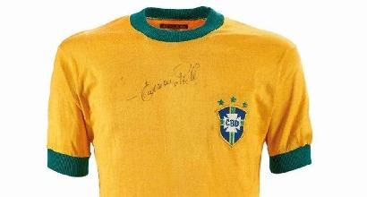 Asta Bolaffi: la maglia di Pelé venduta per 22 mila e 500 euro