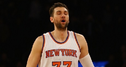 Nba: Belinelli vince il derby con Datome, Bargnani ko Nba: Belinelli vince il derby con Datome, Bargnani ko