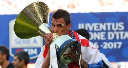 Juve, Mandzukic resta bianconero: rinnovato il contratto fino al 2020 Juve, Mandzukic resta bianconero: rinnovato il contratto fino al 2020