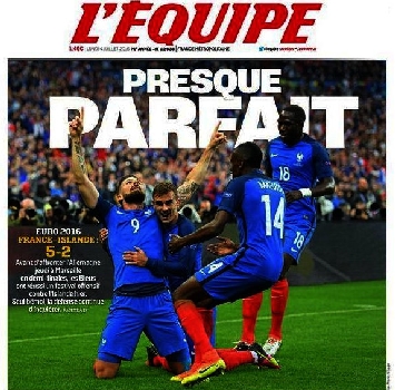 La Francia spaventa la Germania. Evra: "Per fortuna non affrontiamo l'Italia"
