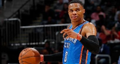 Nba: Westbrook dà spettacolo, i Cavaliers volano