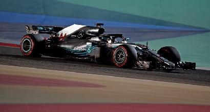 GP Bahrain: sostituzione del cambio, penalità per Hamilton