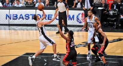 San Antonio-Miami, AFP San Antonio-Miami, AFP