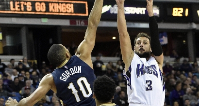 Nba: sorrisi per Gallinari e Belinelli, cade Bargnani
