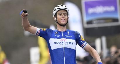 Ciclismo: Terpstra vince il Giro delle Fiandre