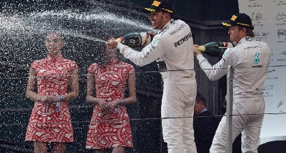 Scintille Hamilton-Rosberg in casa Mercedes Scintille Hamilton-Rosberg in casa Mercedes