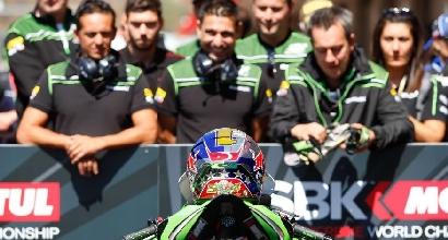 Supersport, Sofuoglu vince e vola al comando