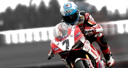 Superbike, Carlos Checa annuncia il ritiro dalle corse Superbike, Carlos Checa annuncia il ritiro dalle corse