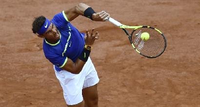 Tennis, Roland Garros: rullo Nadal, che fatica per Djokovic