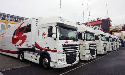 Motorhome nel paddock Motorhome nel paddock