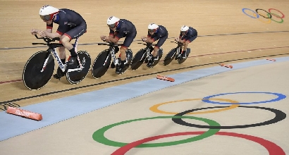 CICLISMO SU PISTA, INSEGUIMENTO: ORO E RECORD DEL MONDO PER LA GRAN BRETAGNA