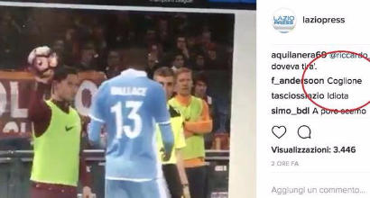Roma, Totti scaglia il pallone contro Wallace. Anderson su Instagram Cog..