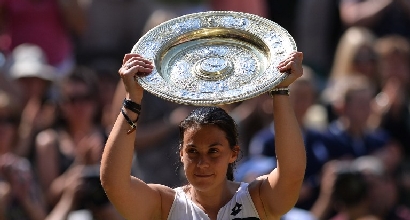 Tennis, il dilemma della Bartoli: torna a giocare? Tennis, il dilemma della Bartoli: torna a giocare?