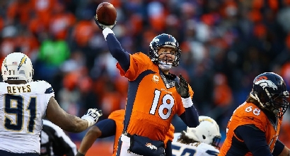 Nfl, playoff: successi per 49ers e Broncos Nfl, playoff: successi per 49ers e Broncos