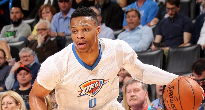 Nba: Curry e Warriors fanno festa, Westbrook show