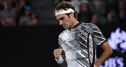 Tennis, Australian Open: Federer avanti in scioltezza, lo attende Nishikori