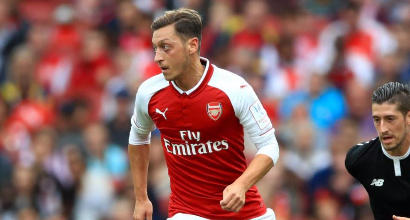 Inter, l'Arsenal vende Ozil a gennaio