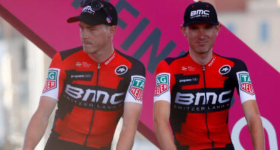 Vuelta di Spagna, prima tappa: alla BMC la cronosquadre, Dennis in rossa