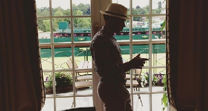 Lewis Hamilton rimbalzato alla finale di Wimbledon